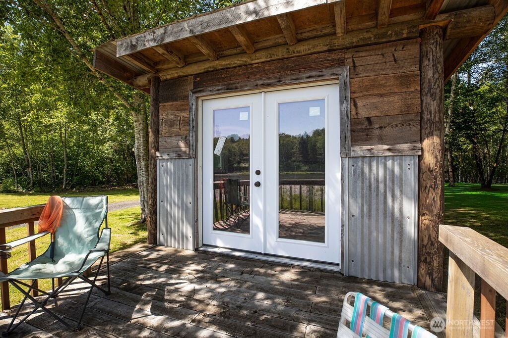 745 Green Road