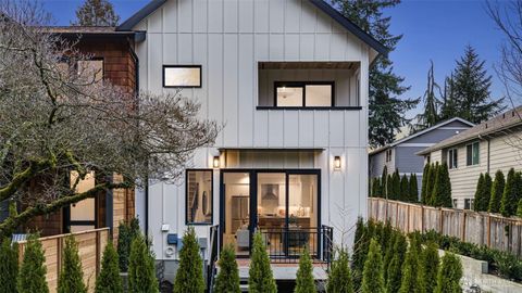 Photo of 9511 132nd Avenue NE #B, Kirkland, WA 98033 (MLS # 2459061)