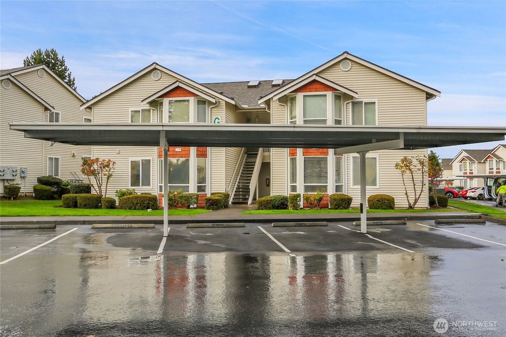 Photo of 800 96th Avenue NE #G102, Lake Stevens, WA 98258 (MLS # 2453307)