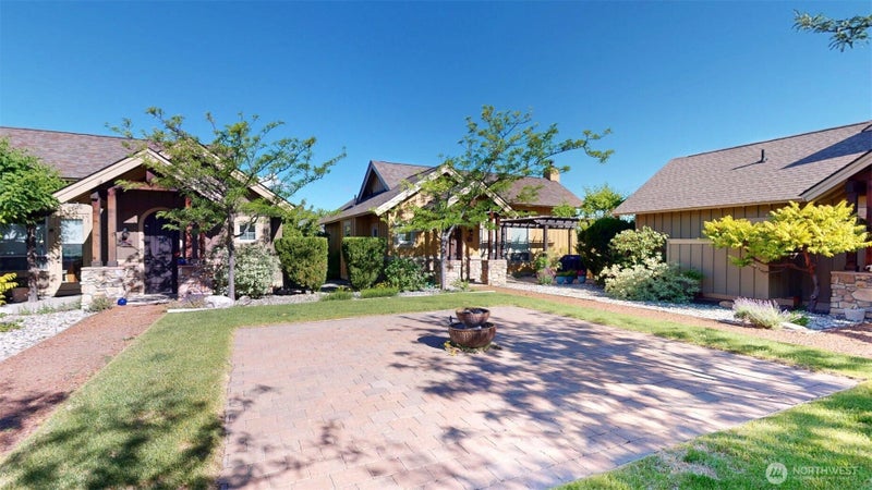 102 Village Way