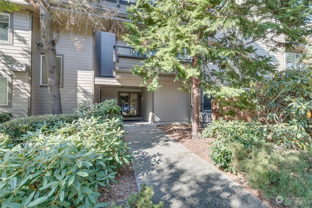 Photo of 6055 35th Avenue SW #205, Seattle, WA 98126 (MLS # 2002212)