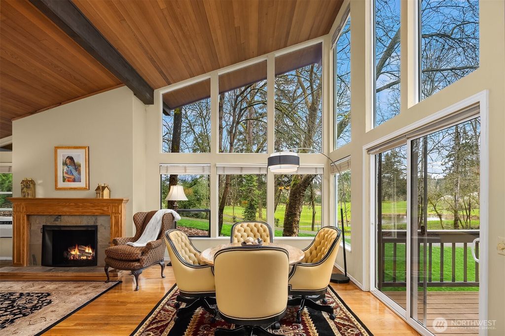 Photo of 1280 80th Place NE, Medina, WA 98039 (MLS # 2494976)