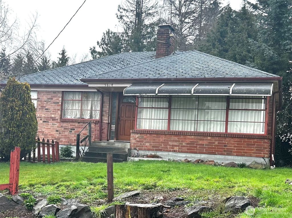 Photo of 9814 45th Avenue SW, Seattle, WA 98136 (MLS # 2347665)