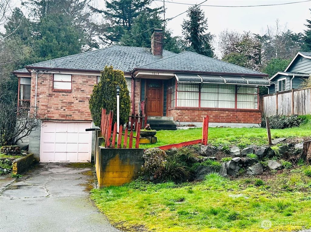 Photo of 9814 45th Avenue SW, Seattle, WA 98136 (MLS # 2347665)