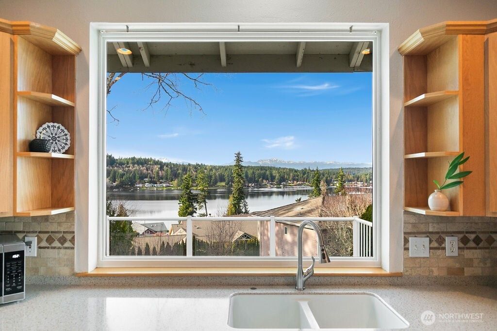 Photo of 6056 Sandpiper Court, Bremerton, WA 98312 (MLS # 2477040)