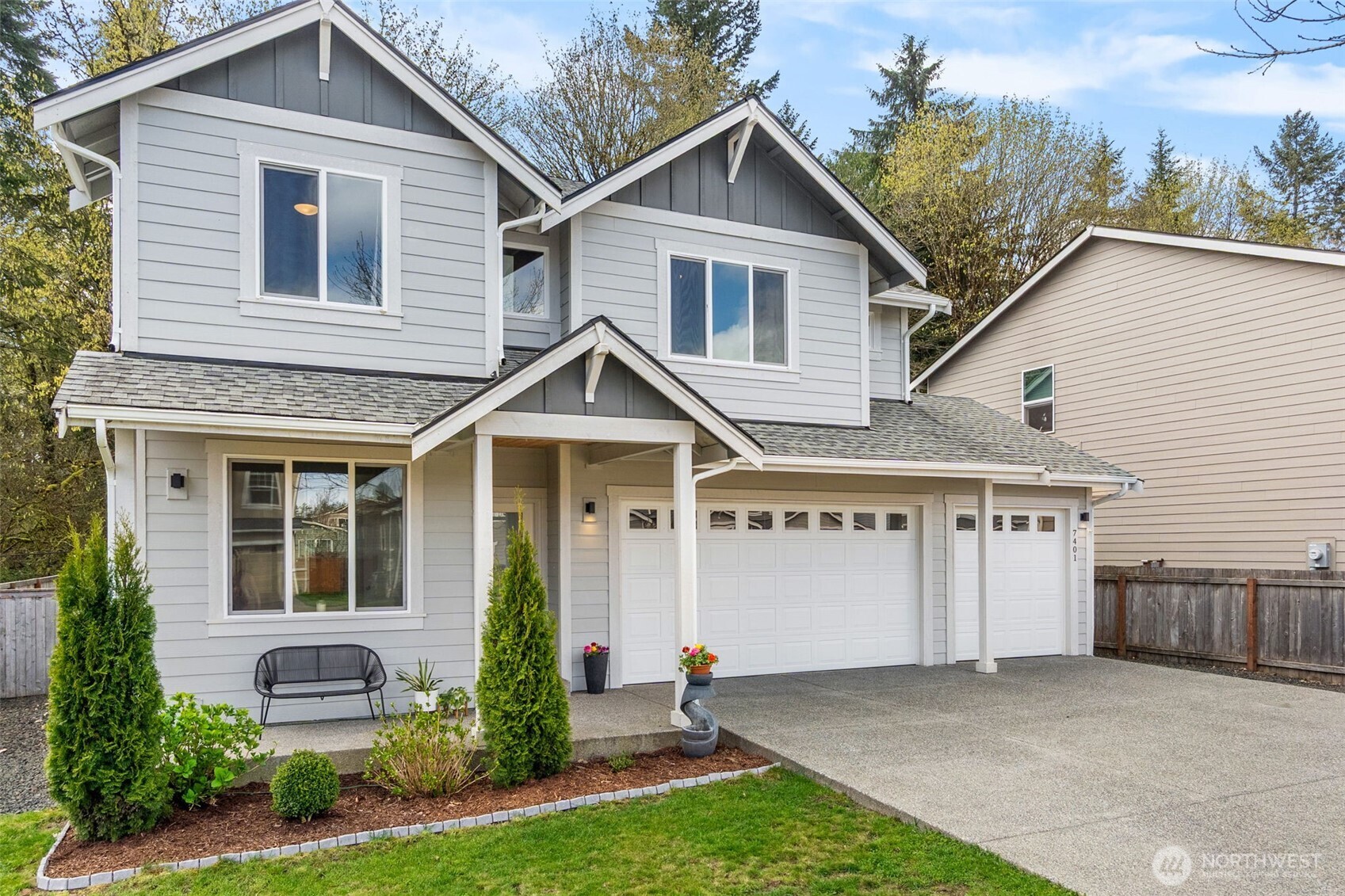 7401 Munn Lake Drive SE