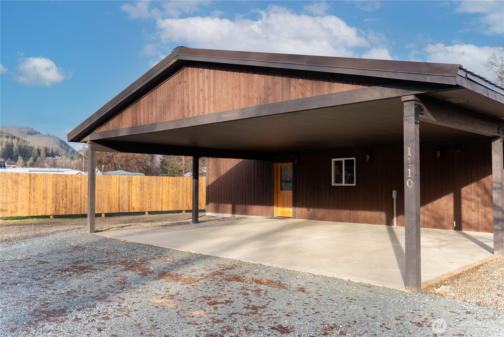 1110 Riverside Avenue