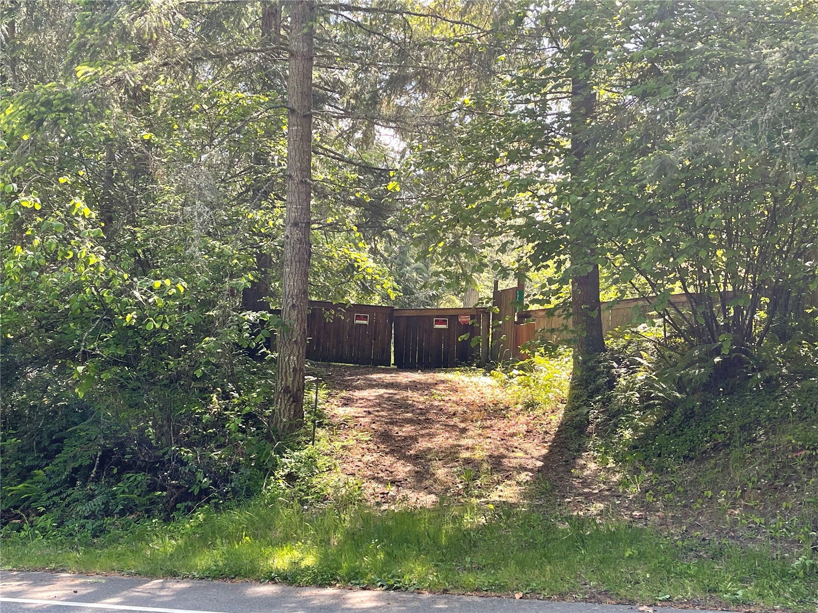 17533 E Clear Lake Boulevard SE