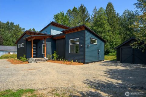 Photo of 4120 Valley Highway, Deming, WA 98244 (MLS # 2426759)