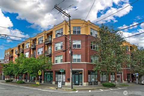Photo of 413 NE 70th Street #301, Seattle, WA 98115 (MLS # 2518971)