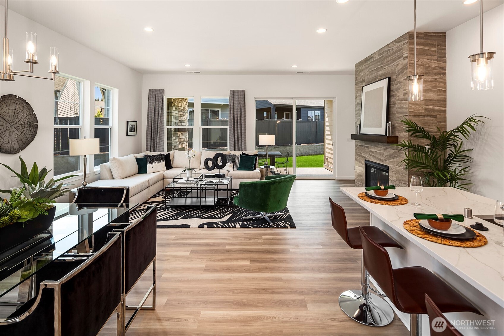 33891 Calla Lilly Place SE