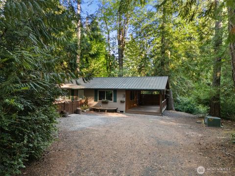 Photo of 590 E Pointes Drive W, Shelton, WA 98584 (MLS # 2435057)