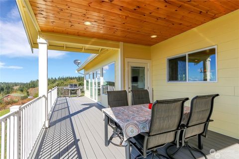 A home in Camano Island