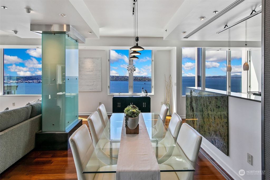 Photo of 2600 2nd Avenue #2502, Seattle, WA 98121 (MLS # 2183719)