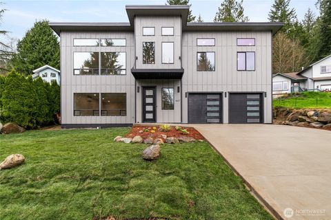 Photo of 647 Rainbow Drive, Sedro Woolley, WA 98284 (MLS # 2494928)