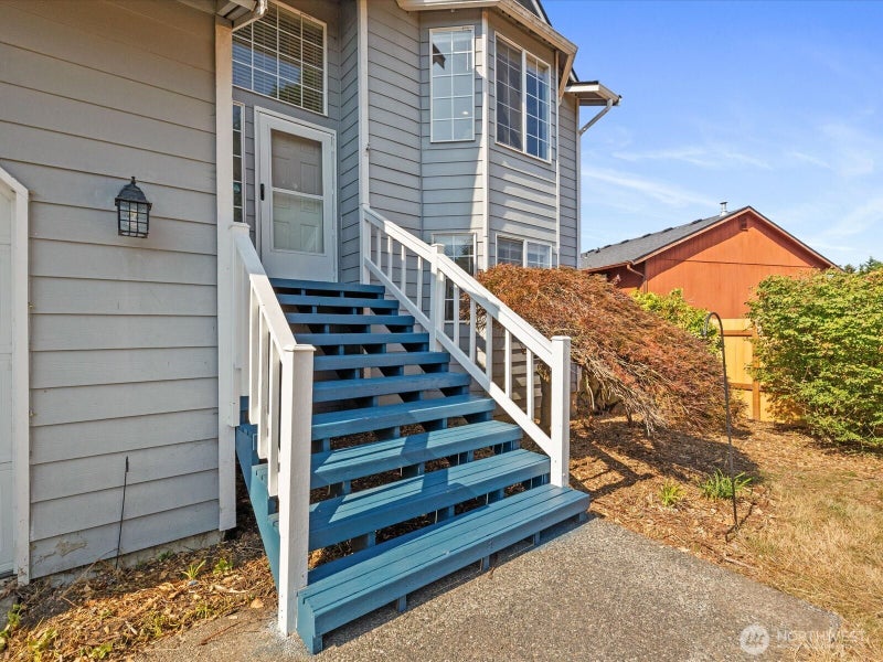 3206 91st Drive NE