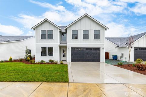 Photo of 629 Bucko Avenue, Sedro Woolley, WA 98284 (MLS # 2420731)