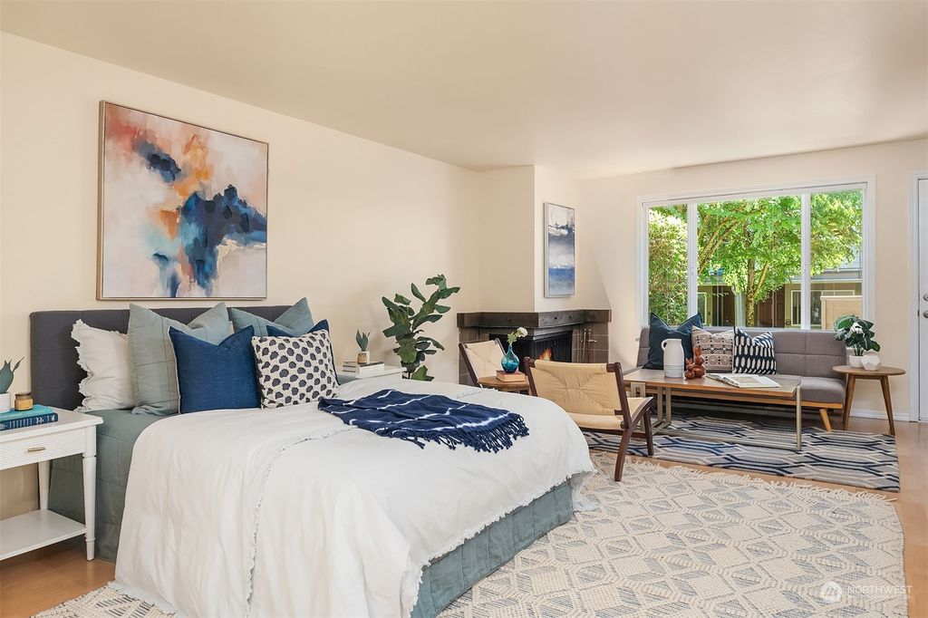 Photo of 2937 76th Avenue SE #31D, Mercer Island, WA 98040 (MLS # 2254624)