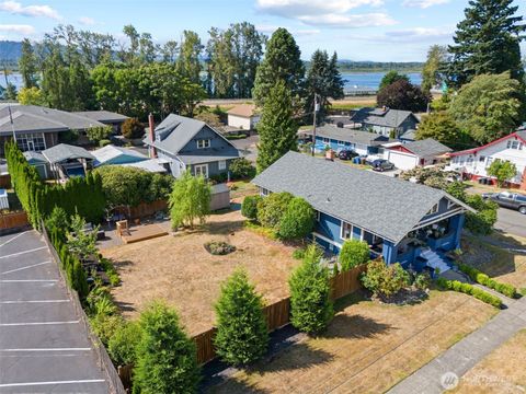 Photo of 1306 B Street, Washougal, WA 98671 (MLS # 2445920)