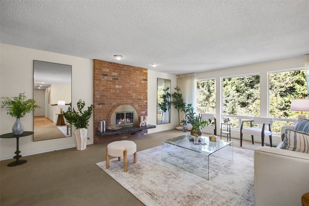 Photo of 3811 SW Orchard Street, Seattle, WA 98126 (MLS # 2594872)