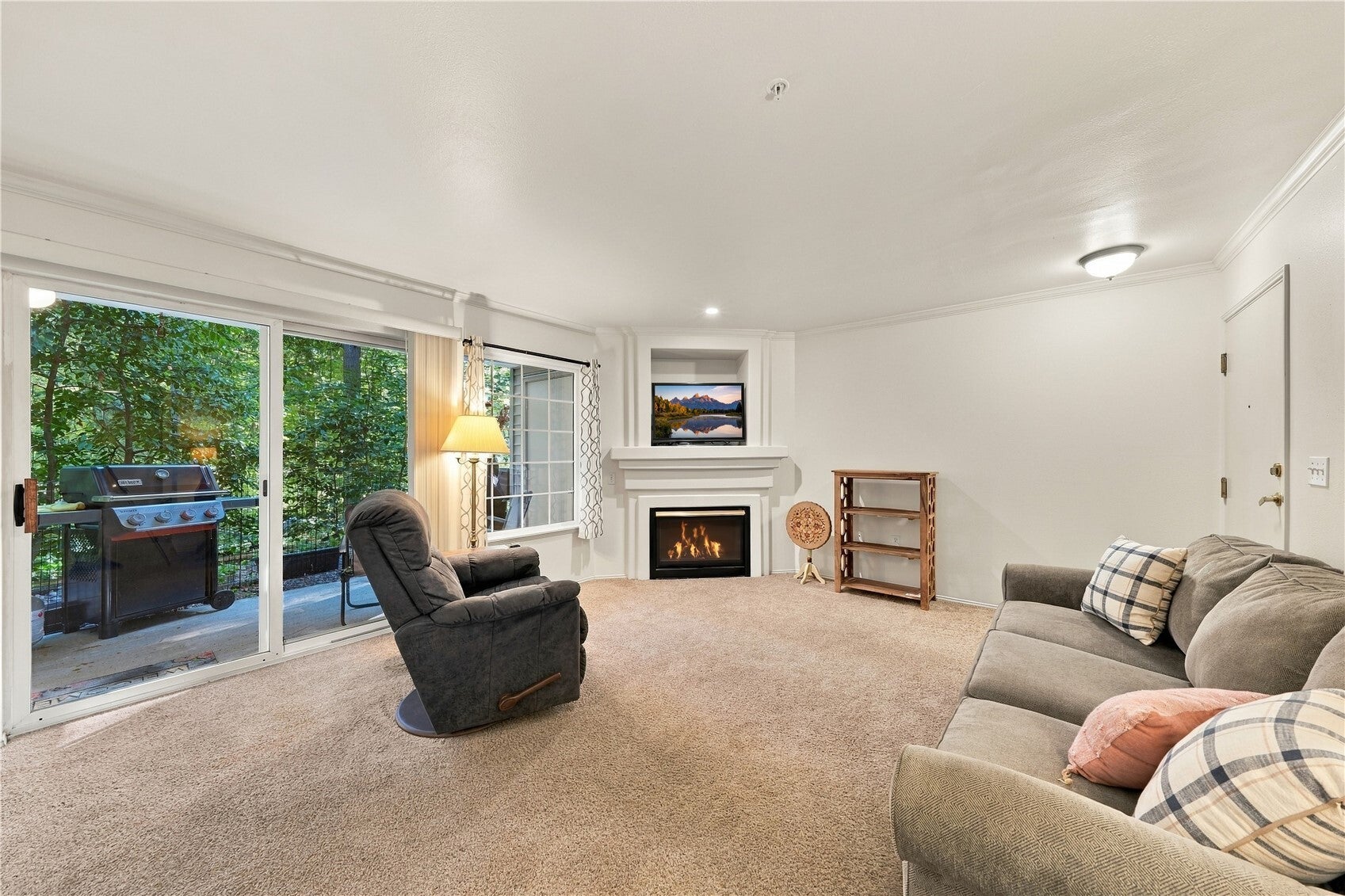 25235 SE Klahanie Boulevard Q 102
