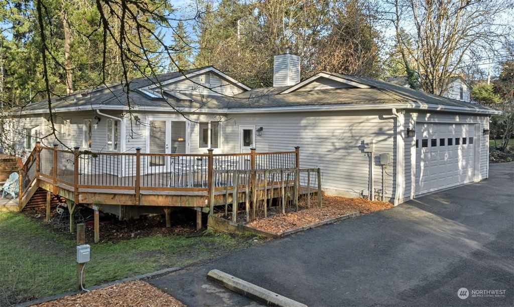 Photo of 7323 151st Avenue NE, Redmond, WA 98052 (MLS # 2313026)