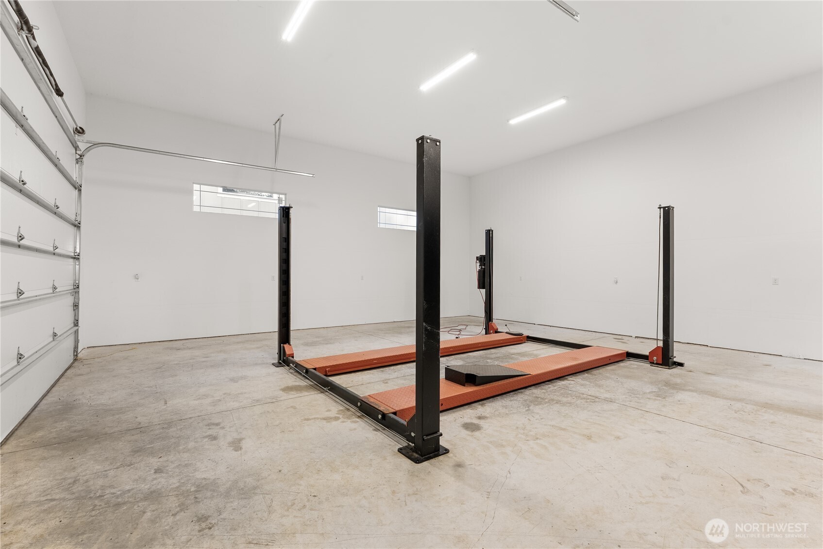 Olympia, Washington 98502, United States, 5 Bedrooms Bedrooms, ,6 BathroomsBathrooms,Residential,Active,125721