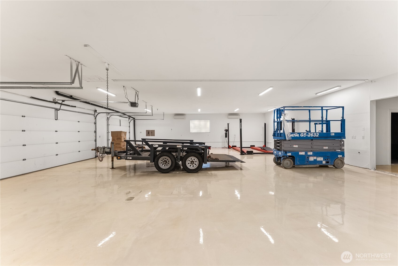 Olympia, Washington 98502, United States, 5 Bedrooms Bedrooms, ,6 BathroomsBathrooms,Residential,Active,125721