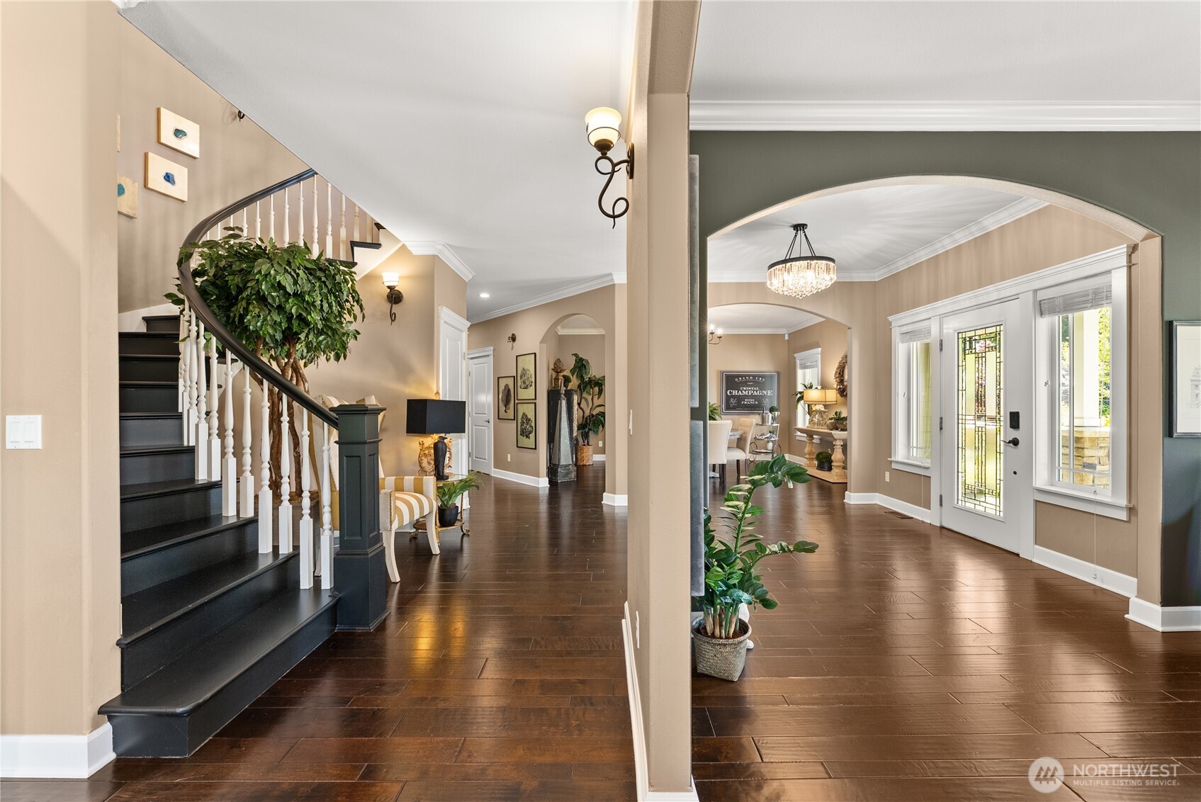 Olympia, Washington 98502, United States, 5 Bedrooms Bedrooms, ,6 BathroomsBathrooms,Residential,Active,125721