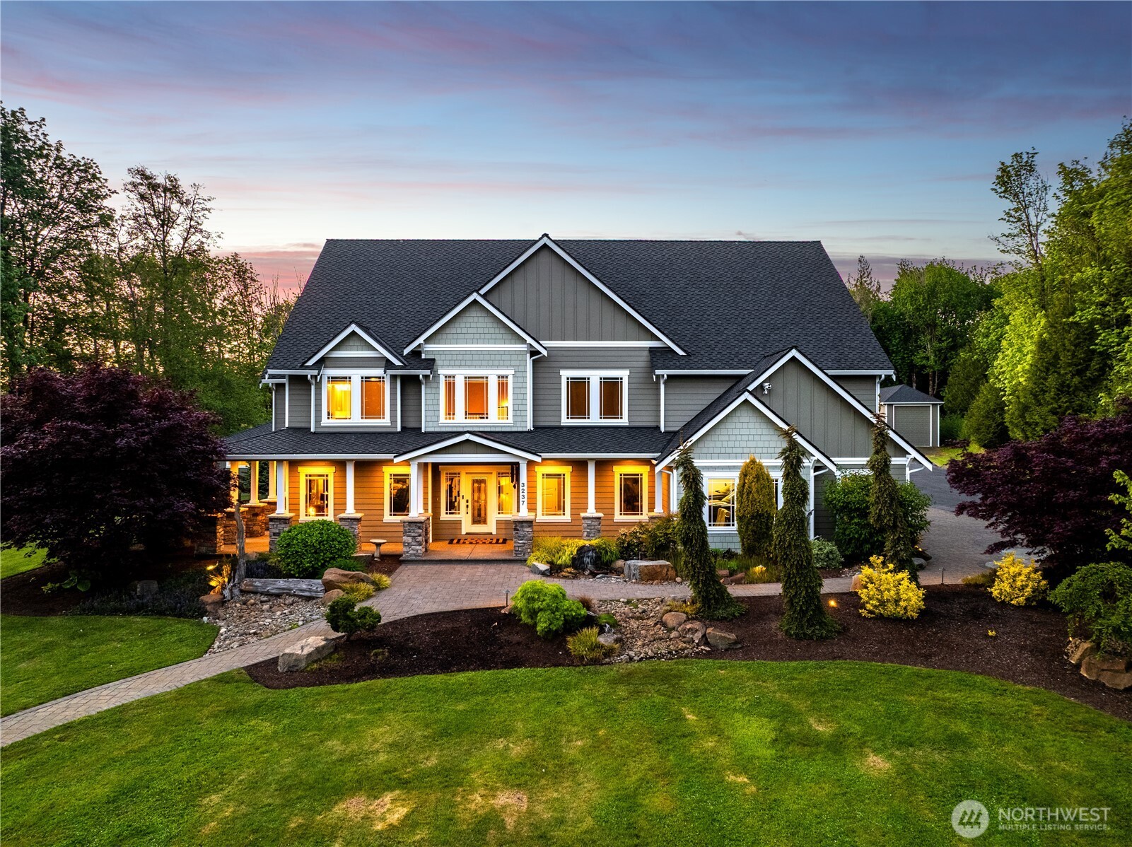 3237 Gravelly Beach Loop NW
