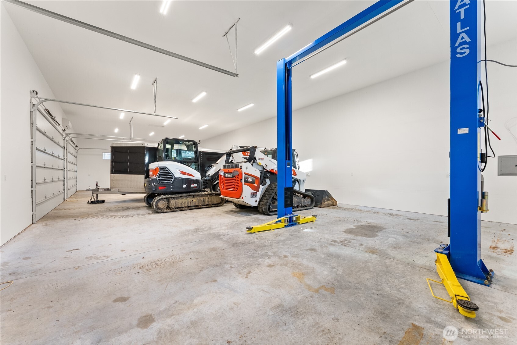 Olympia, Washington 98502, United States, 5 Bedrooms Bedrooms, ,6 BathroomsBathrooms,Residential,Active,125721