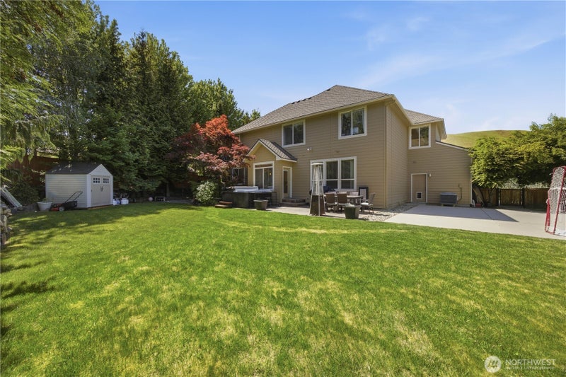 2067 Maiden Lane