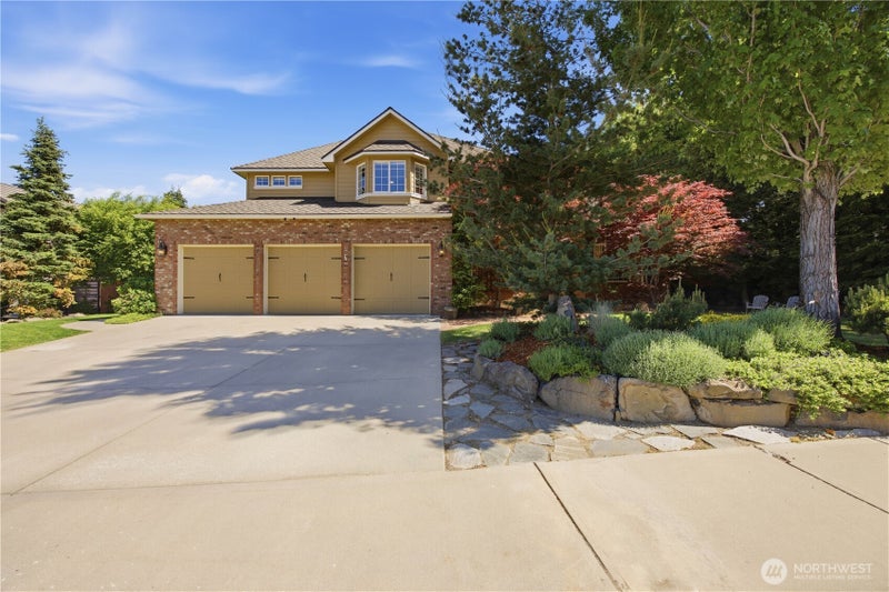 2067 Maiden Lane