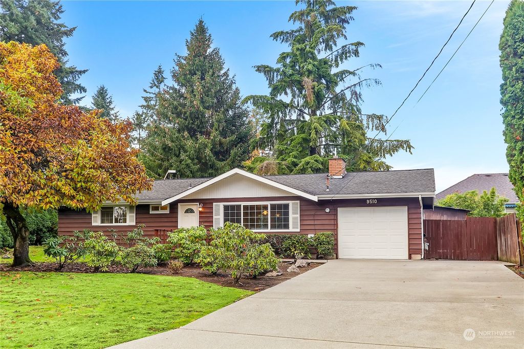 Photo of 9510 NE 201st Street, Bothell, WA 98011 (MLS # 2178645)