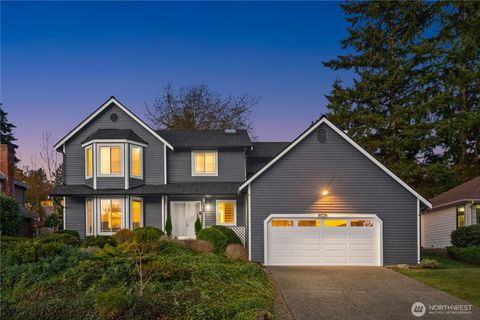 Photo of 1744 229th Avenue NE, Sammamish, WA 98074 (MLS # 2505149)