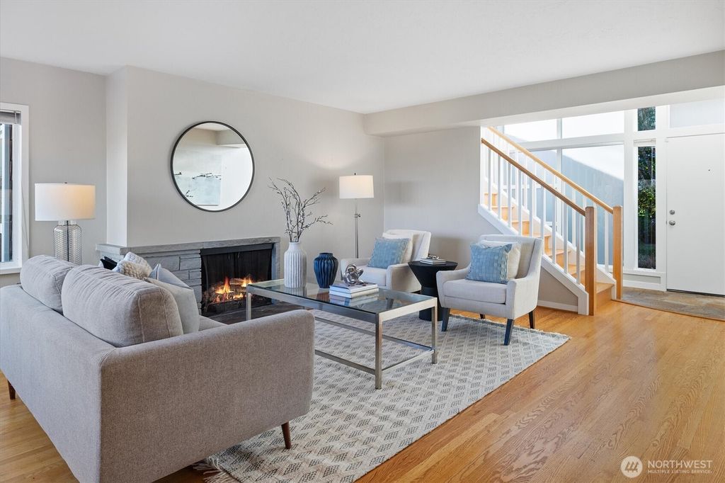 Photo of 7038 52nd Avenue NE, Seattle, WA 98115 (MLS # 2458287)