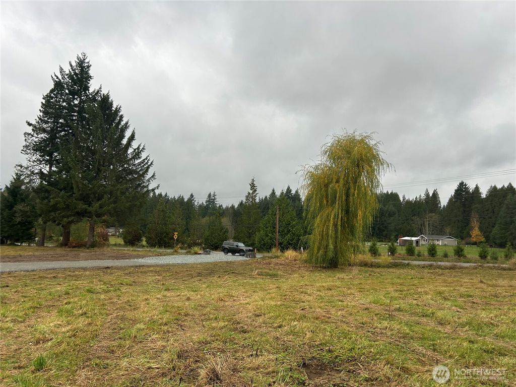 Photo of 28915 3rd Avenue NE, Stanwood, WA 98292 (MLS # 2557592)