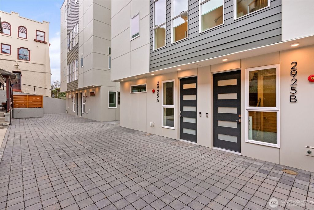 Photo of 2925 Franklin Avenue E #B, Seattle, WA 98102 (MLS # 2377702)