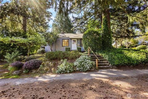Photo of 2701 NE 90th Street, Seattle, WA 98115 (MLS # 2519361)
