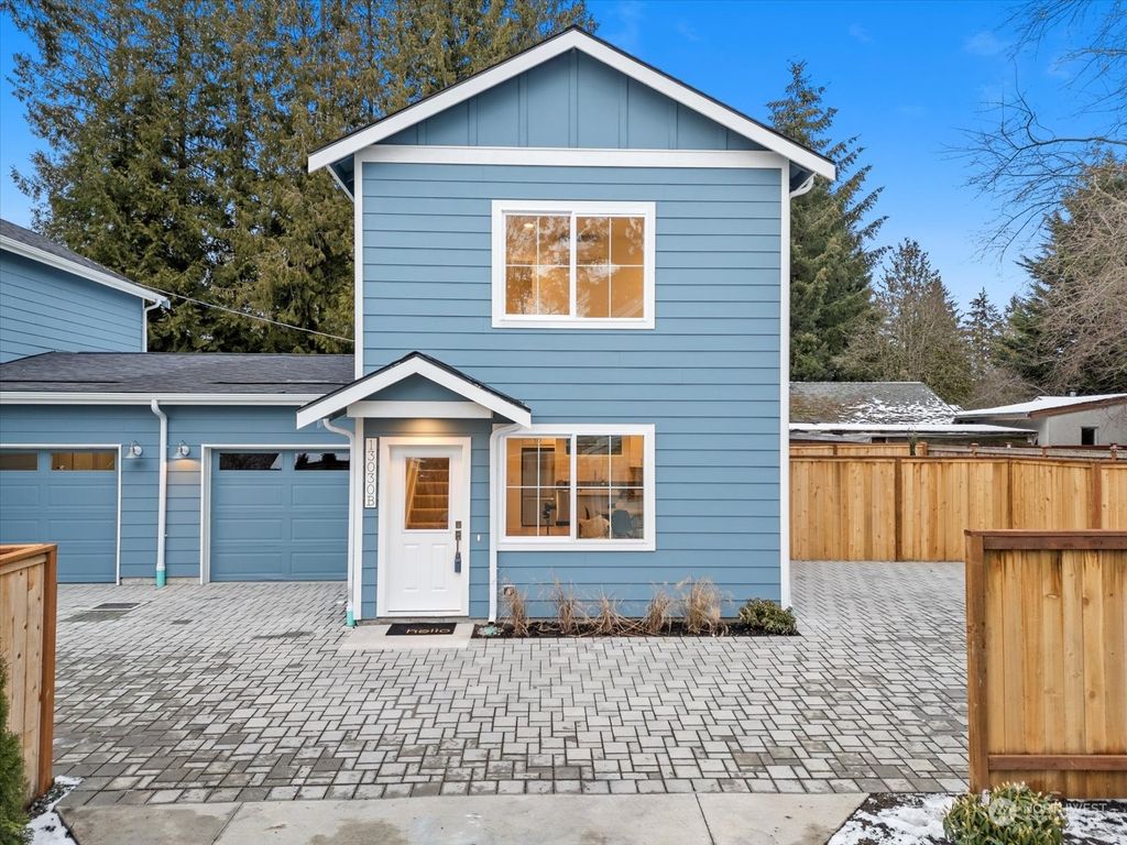 Photo of 13030 B 30th Avenue NE, Seattle, WA 98125 (MLS # 2330943)