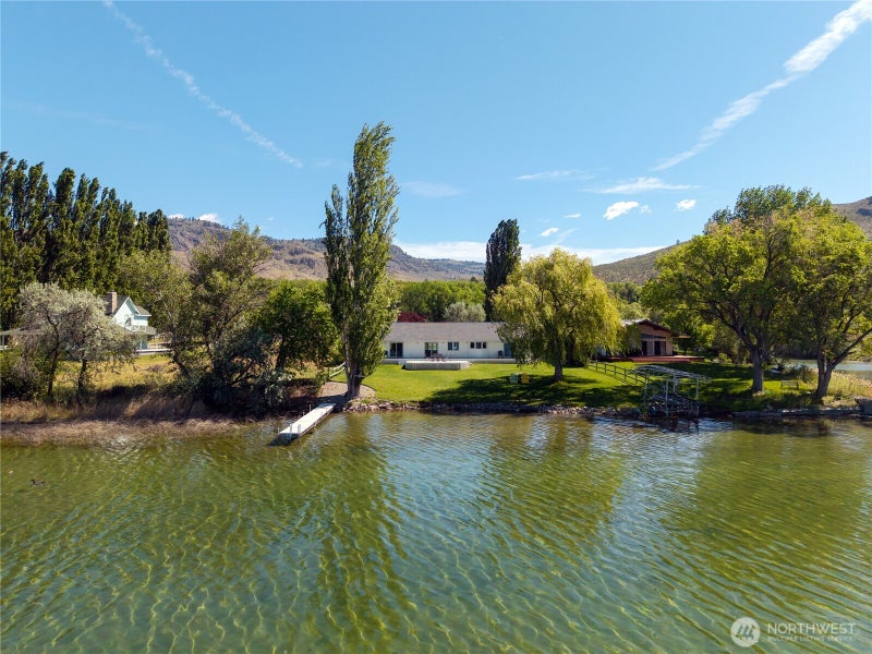 428 Eastlake Road