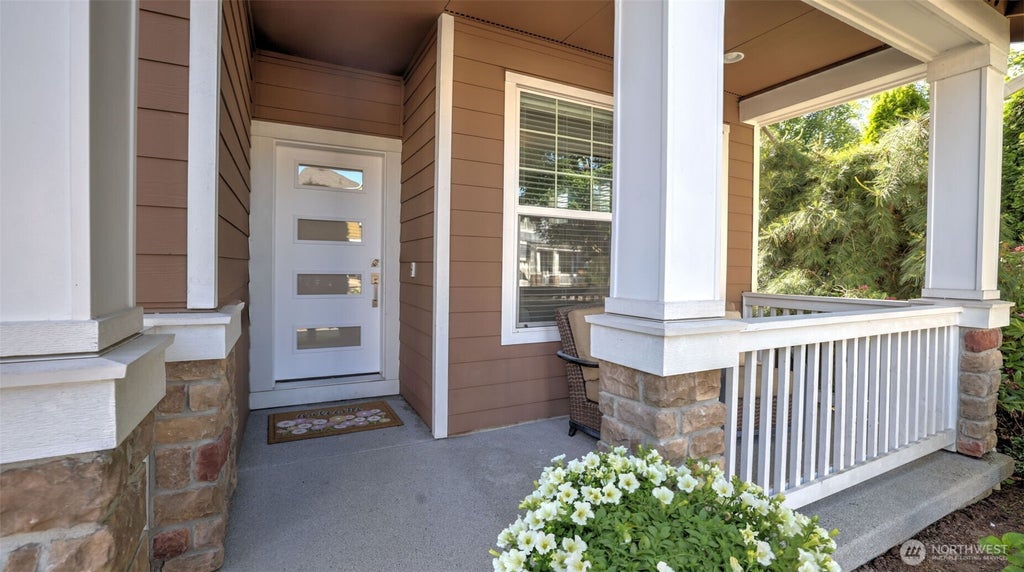 Photo of 27442 209th Court SE, Maple Valley, WA 98038 (MLS # 2533572)