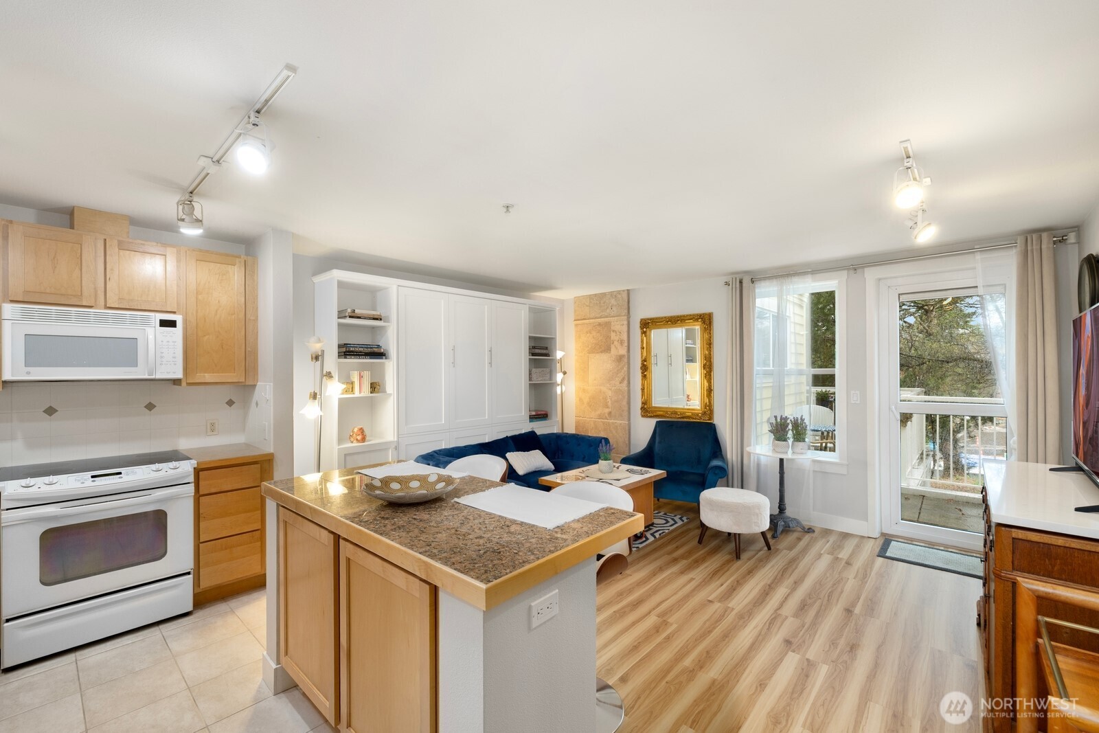 2901 NE Blakeley Street 104