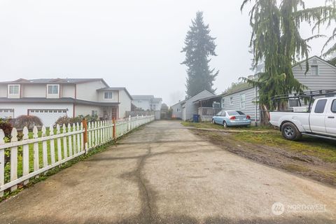 A home in Everett