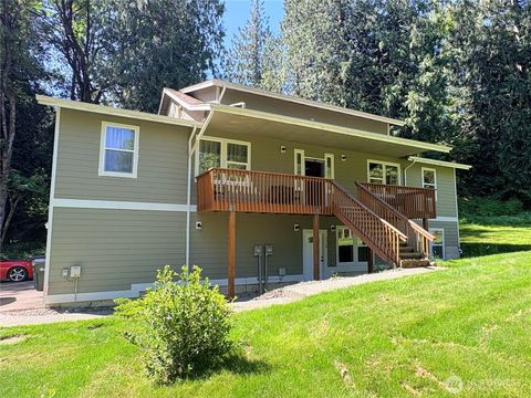 Photo of 7720 Artondale Drive NW, Gig Harbor, WA 98335 (MLS # 2524344)