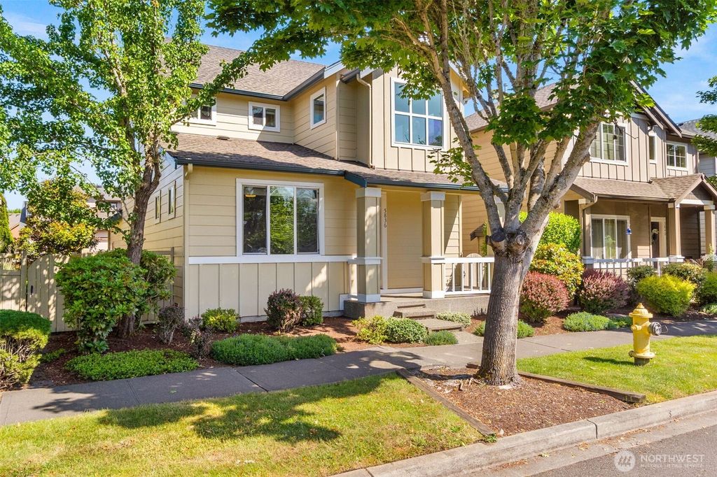 Photo of 5836 Balustrade Boulevard SE, Lacey, WA 98513 (MLS # 2532902)