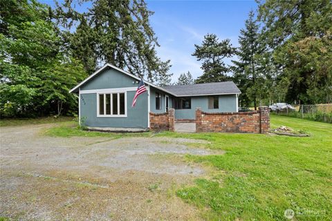 Photo of 12413 Canyon Road, Puyallup, WA 98373 (MLS # 2507444)