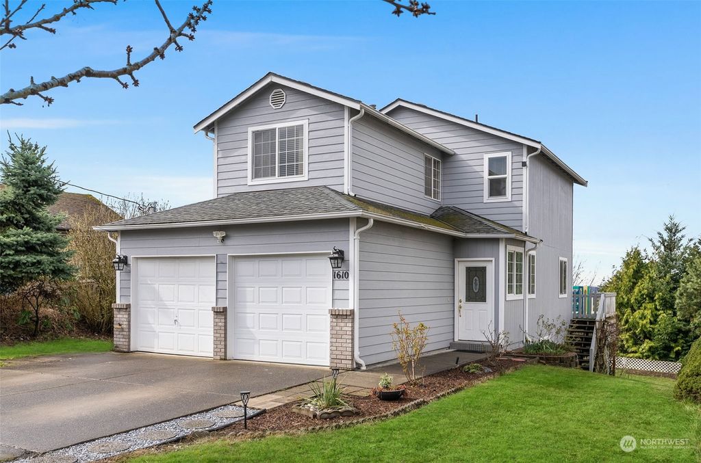 Photo of 1610 Juniper Street, Milton, WA 98354 (MLS # 2047251)