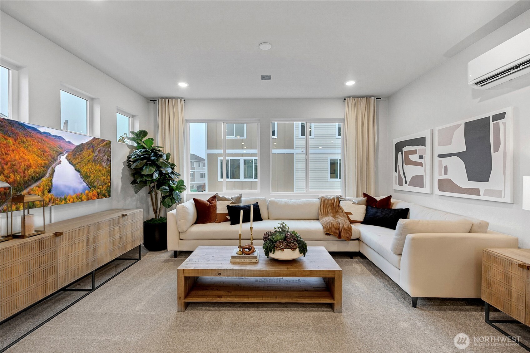 24040 Emerald Ridge Avenue SE