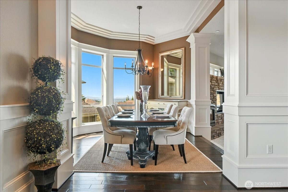 1672 NW Juneau Court